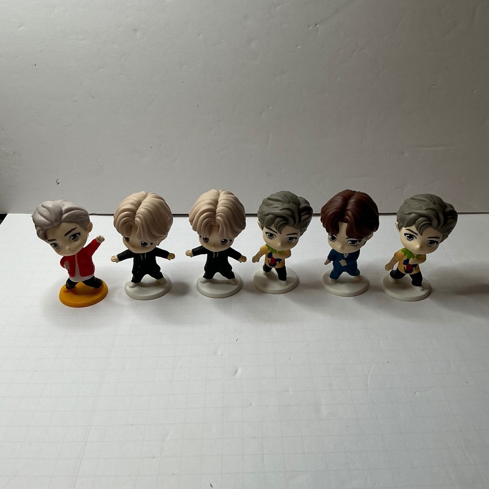 K Pop Chibi Figures Set of 6 Anime Style‎ Collectible Figurines